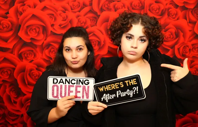 Red Roses photo booth backdrop